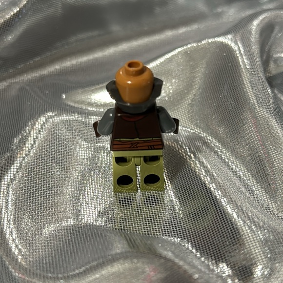 LEGO Klatooinian Raider Armor Neck Minifigure StarWars - Picture 3 of 4